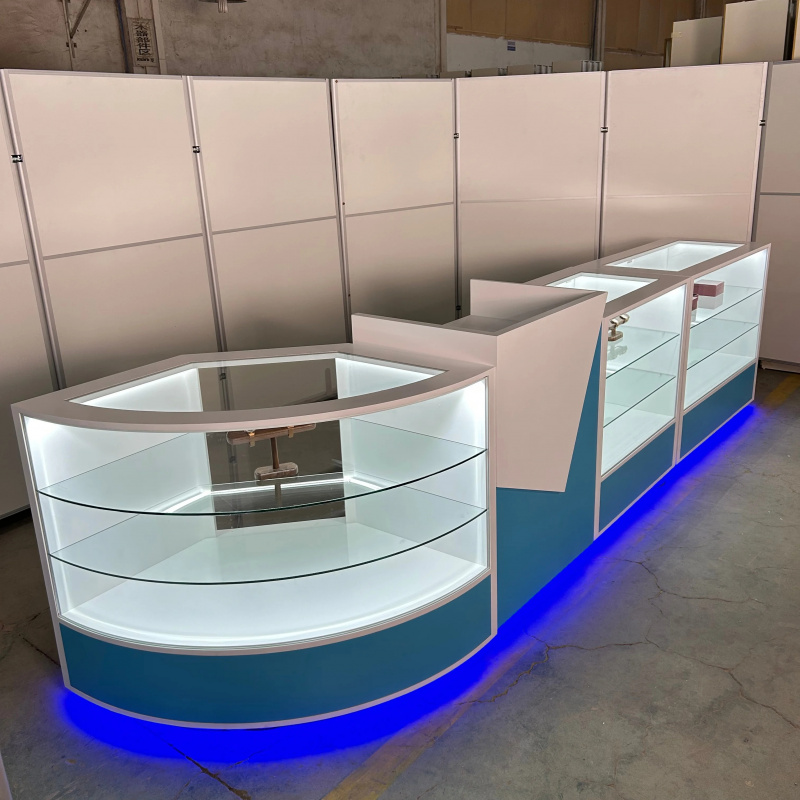 Aménagement intérieur moderne  - Phone Accessories Shop Design avis et prix